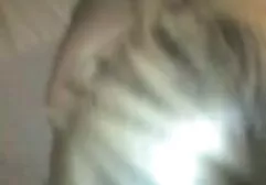 大きなおっぱい乳首は全体の群衆を満足させる ラブラブ カップル セックス 動画