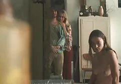 熱いお尻クソは後ろから犯され、彼女の膣に優しく絶頂する エロ 動画 無料 ラブラブ