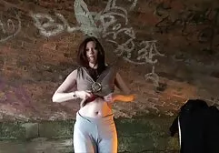 ハードコアの成熟できないごみ、二人の若い男性 エロ 動画 ラブラブ 素人